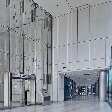 Luxury Condo In The Heart Of Toronto - Next To Scotiabank Arena Exterior photo