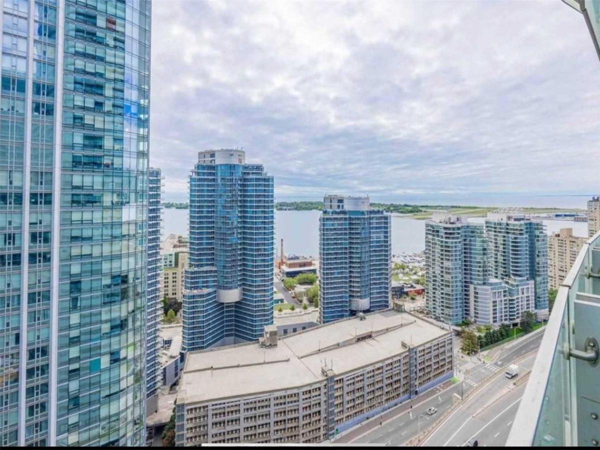 Luxury Condo In The Heart Of Toronto - Next To Scotiabank Arena Exterior photo
